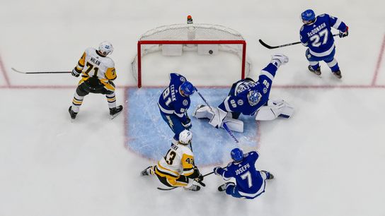 Final: Penguins 5, Lightning 1 taken in Tampa, Fla. (Live coverage)